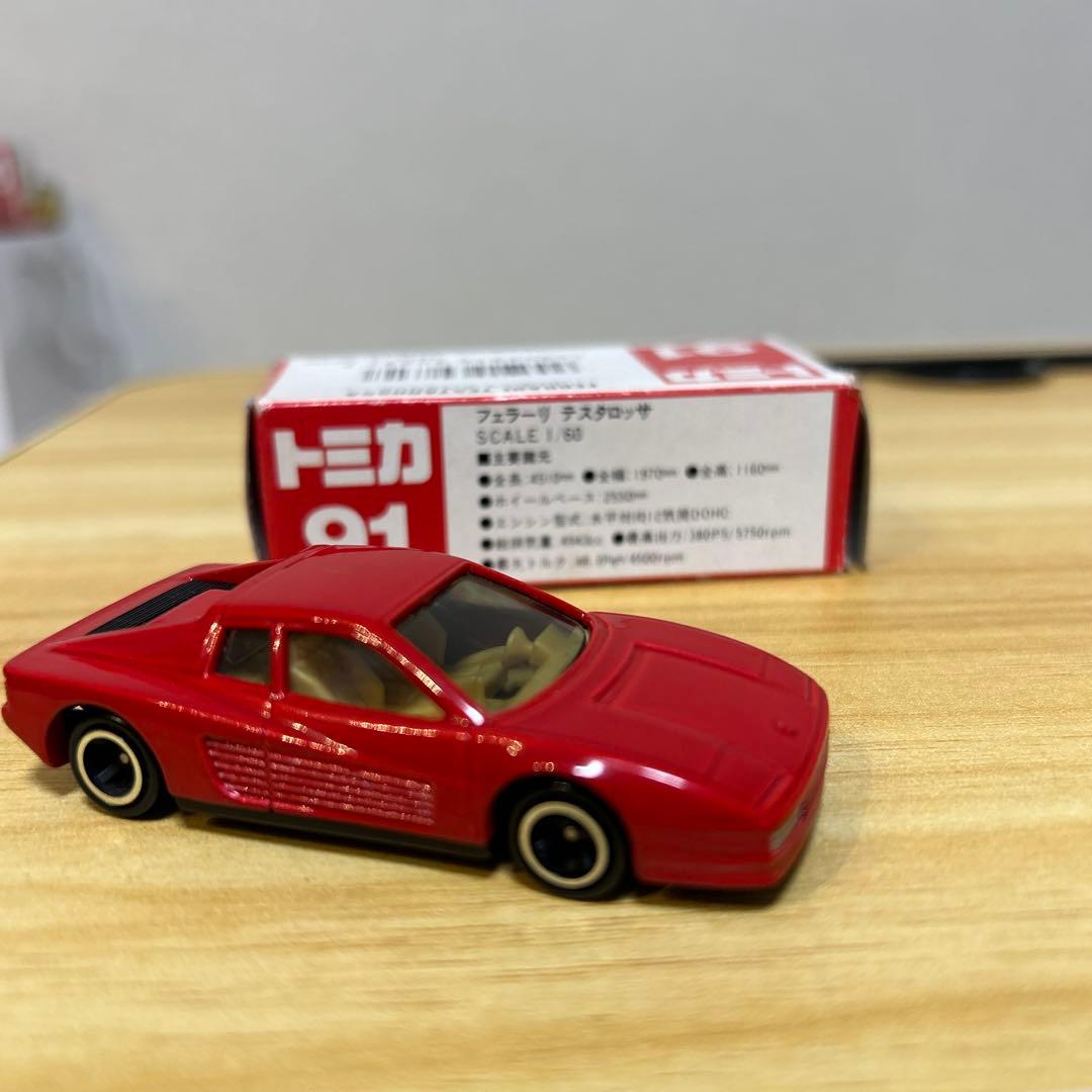 日本製トミカ赤箱 フェラーリ テスタロッサ 91