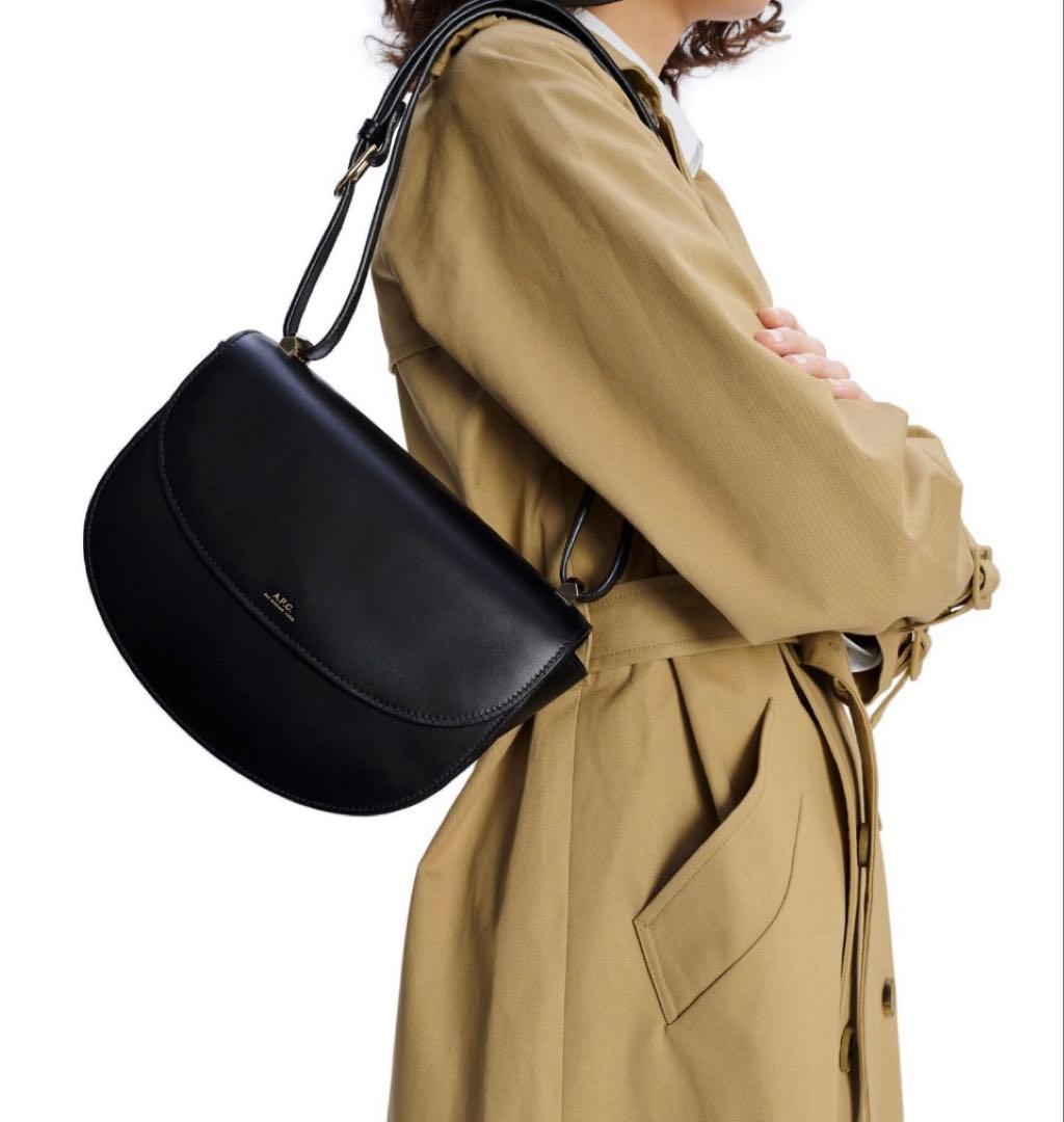 【A.P.C】 SAC GENEVE 牛革　黒　ブラック　ショルダー　レザー