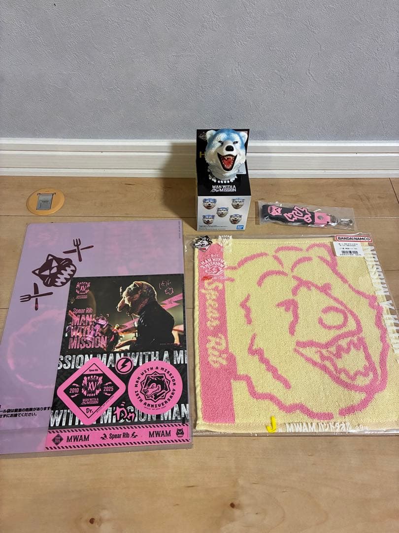 MAN WITH A MISSION 一番くじ スペアリブ - メルカリ