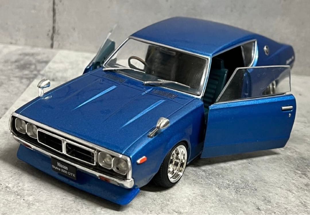 アシェット 1/24 スカイラインHT 2000GT-X ケンメリ ケース 付