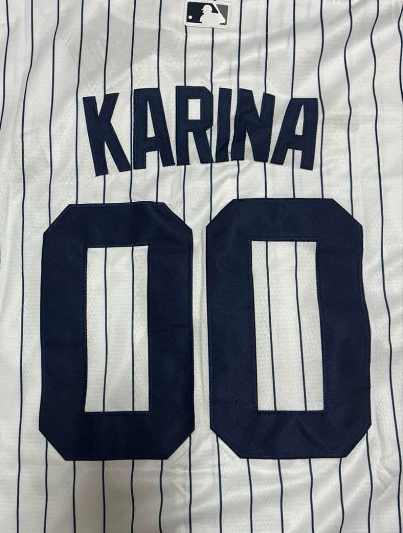 aespa エスパ ユニフォーム Tシャツ カリナ KARINA 00