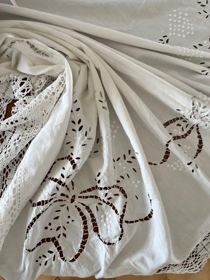◇フランスアンティーク｜手刺繍大判マルチクロスベットカバー白