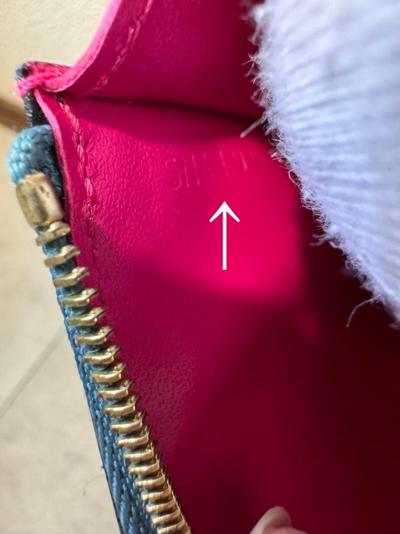 美品 LOUIS VUITTON ヴィトン 2020バレンタイン 財布 セット