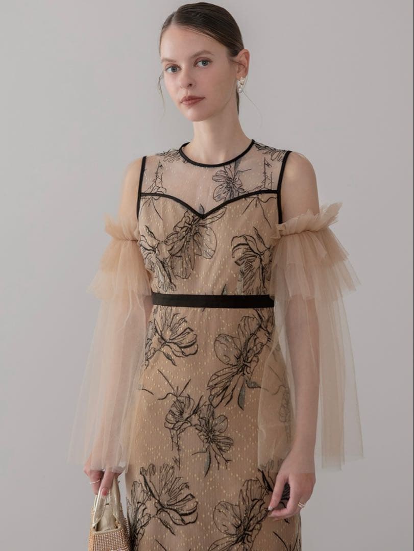 フラワーチュールフリルスリーブIラインワンピースドレス結婚式二次会