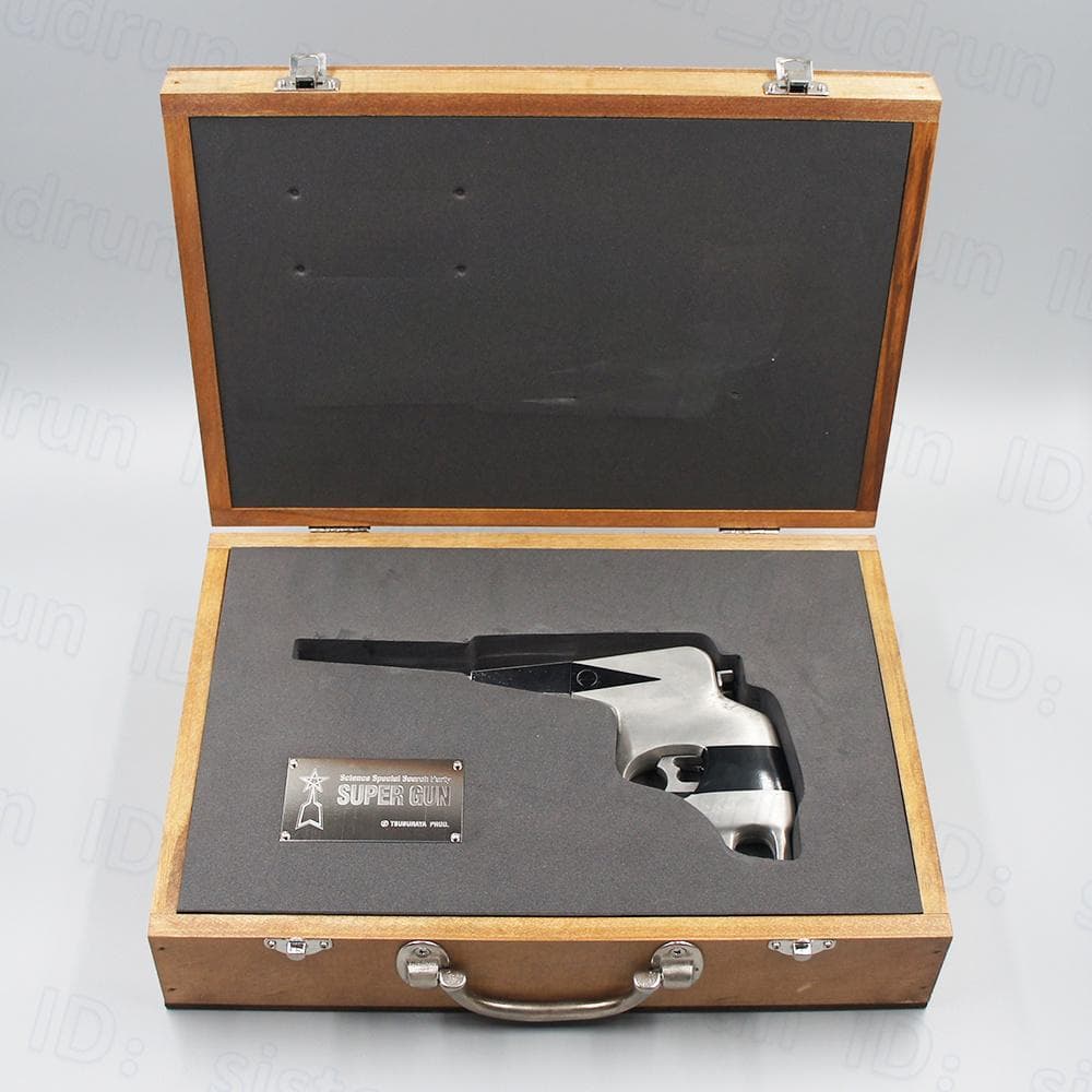 【レア】　スーパーガン　直筆サイン入り 木製専用ケース付き　ウルトラマン
