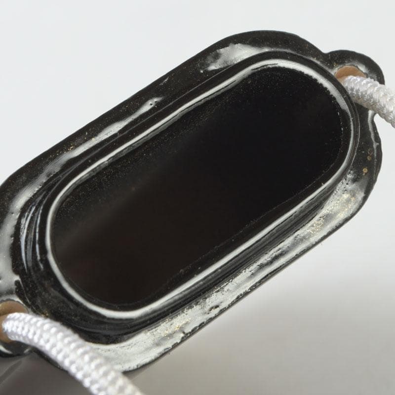 専用　黒漆　三つ葉葵雲波蒔絵　印籠　薬入　根付　緒締め玉　共箱　V9606