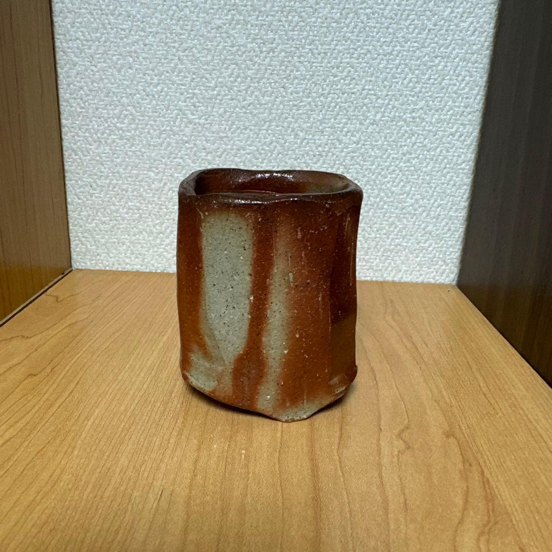 クリストファー　レイヴェンホール　備前焼　四方三ツ足湯呑 クリストファー レイヴェンホール 備前焼 四方三ツ足湯呑