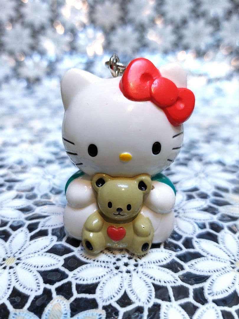 当時物 レア】とってもかわいい キティちゃん キーホルダー 美品です