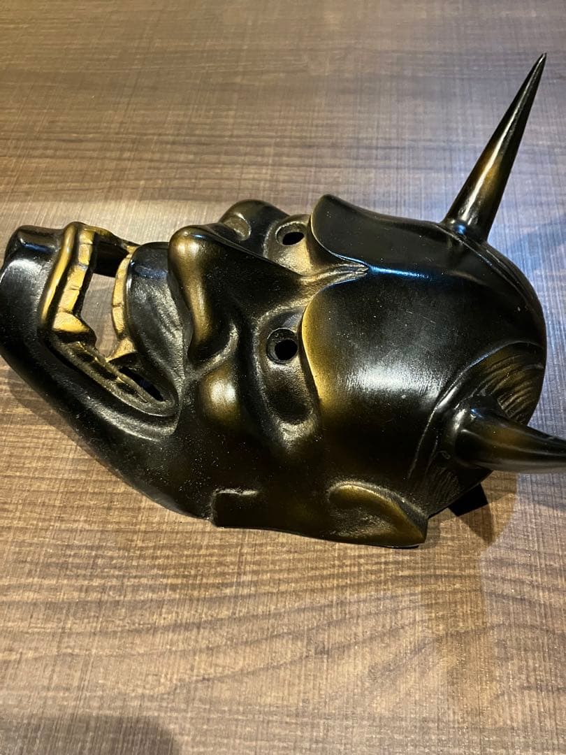 般若面（はんにゃめん） 黒 金彩 能面 お面 壁掛け インテリア