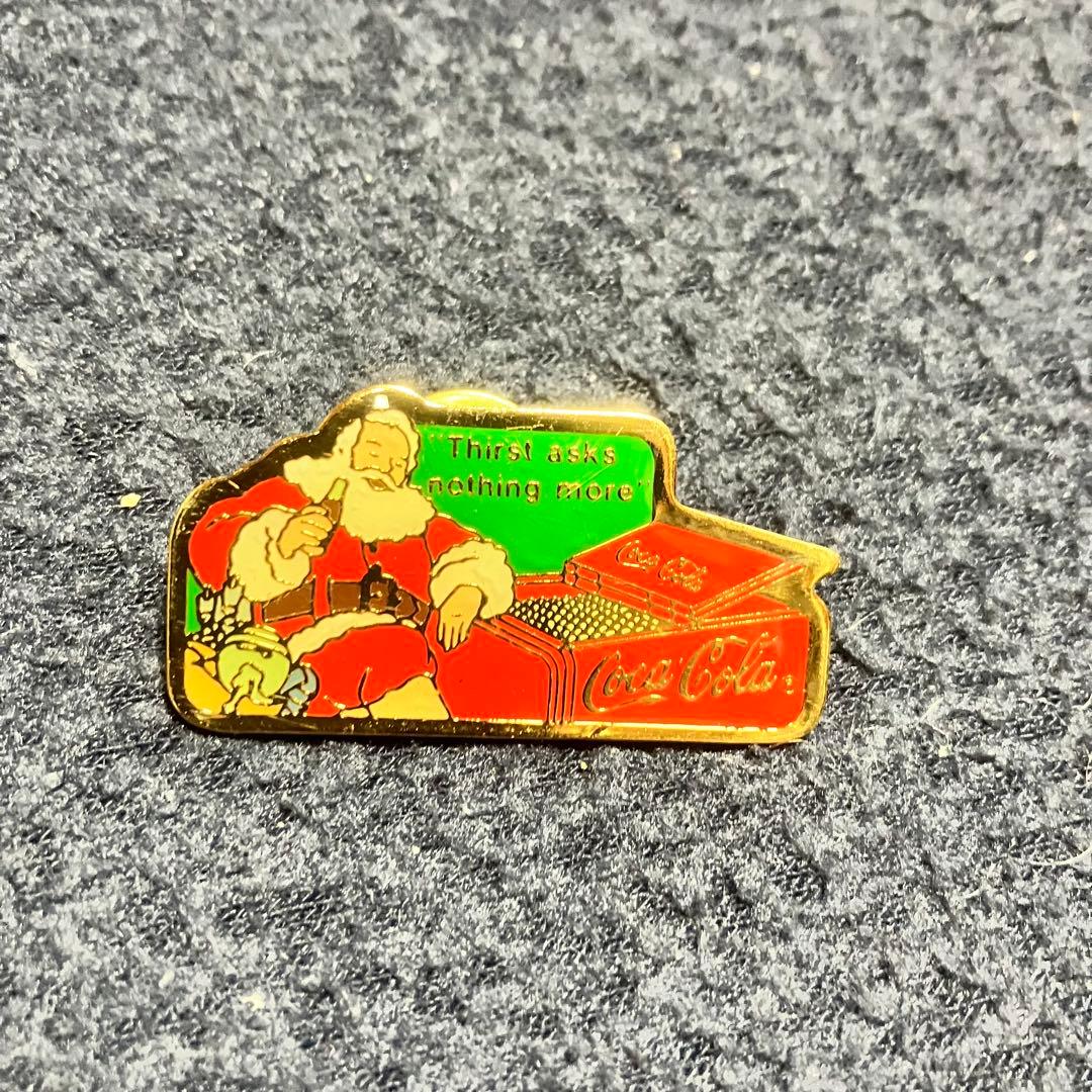 コカコーラサンタクロースピンバッチ10個セット