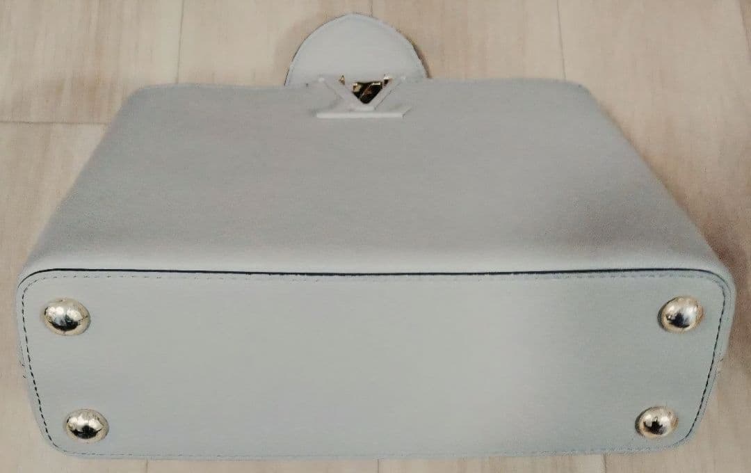 Louis Vuitton カプシーヌ　ガレ