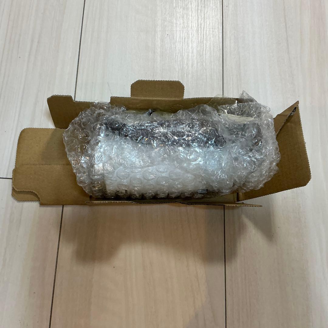 【ビデオカメラ】HC-W590Mホワイト【三脚付き】