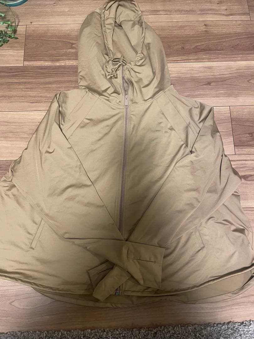 FORME フォルム　ラッシュガード　パーカー　ブラウン　美品