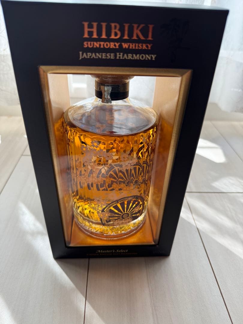 響ジャパニーズハーモニー マスターズセレクト 響 ジャパニーズハーモニー マスターズセレクト 意匠ボトル 43度 700ml