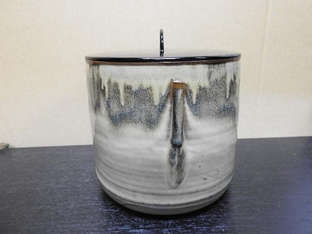 十四代亀井味楽　高取管耳水指　共箱　MA467