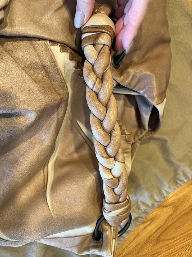 BOTTEGA VENETA 240042 バッグ ナッパレザー ワンショルダー