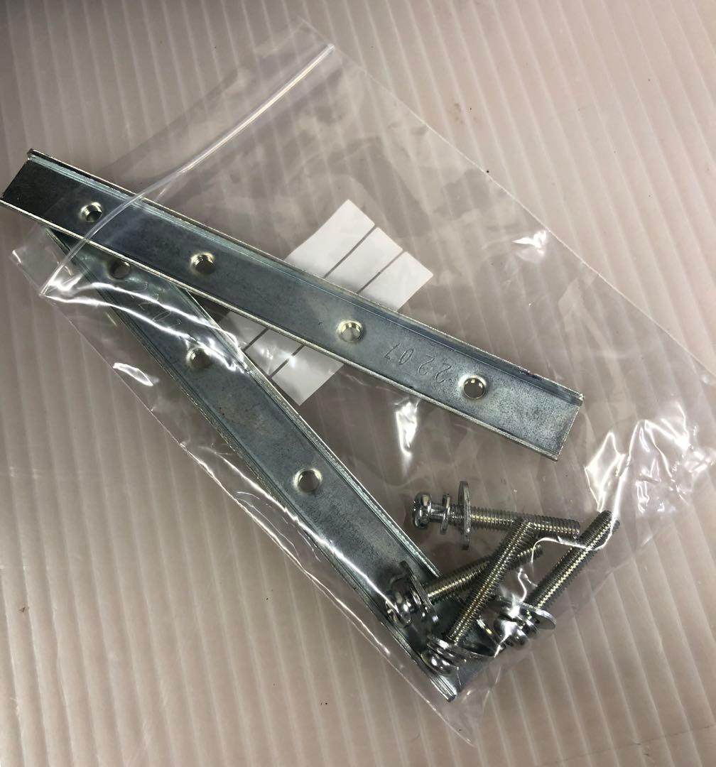 9RT97 グランディア リヤキッズシート RBC-017DX2 マットブラック