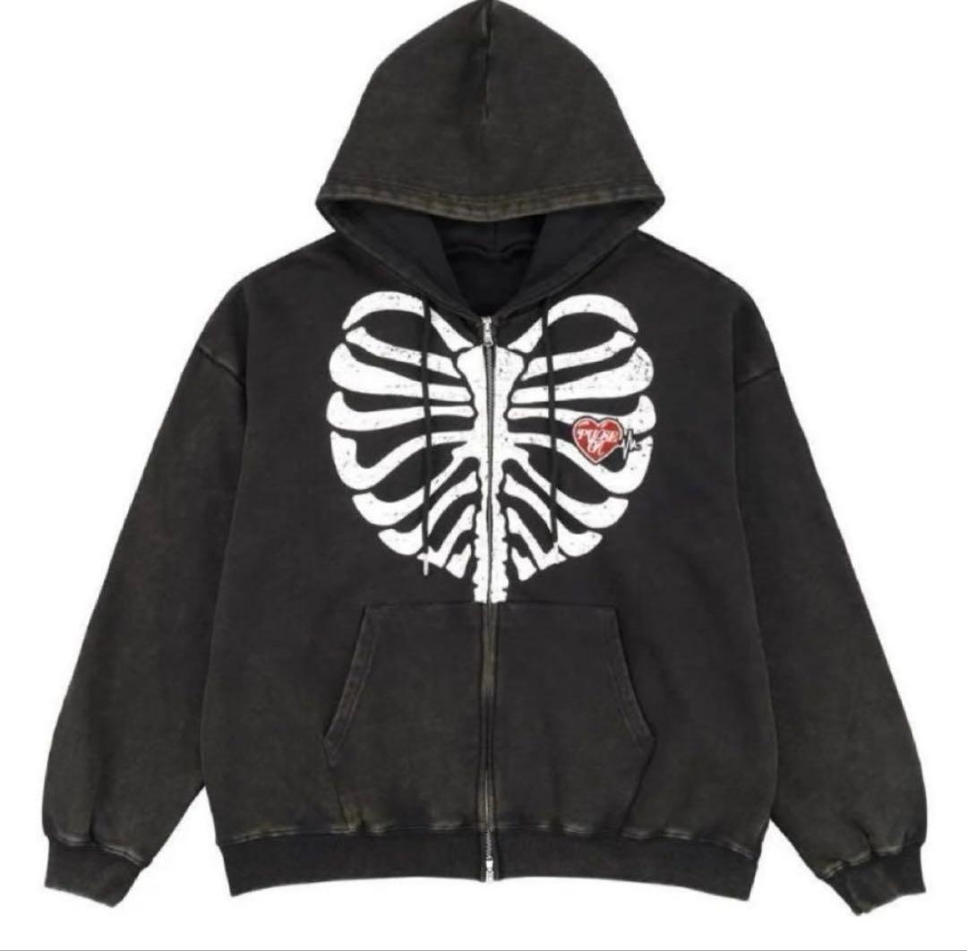 TREASURE PULSE ON パーカー（BLACK） Mサイズ - メルカリ