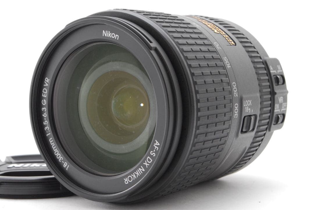 ✨外観極美品✨ニコン AF-S 18-300mm ED VR❤️心を