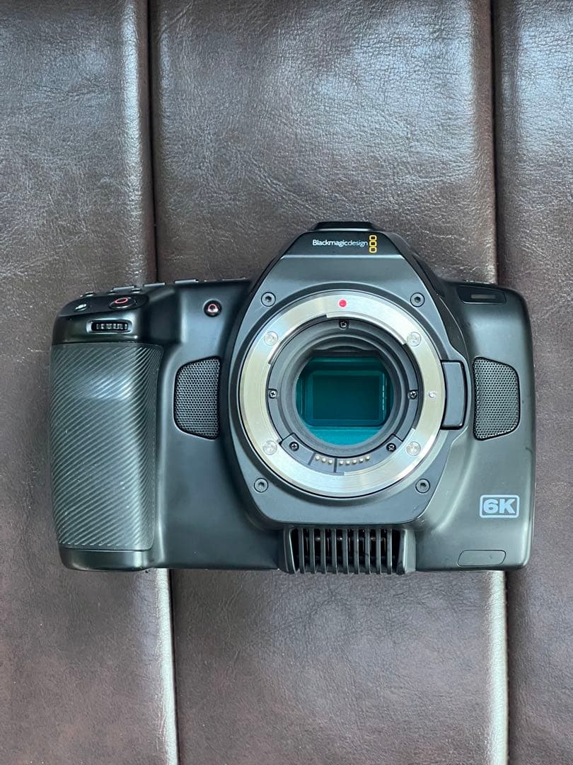 BMPCC6KPro+Sigma18-35mmセット（純正バッテリー2つおまけ） - メルカリ