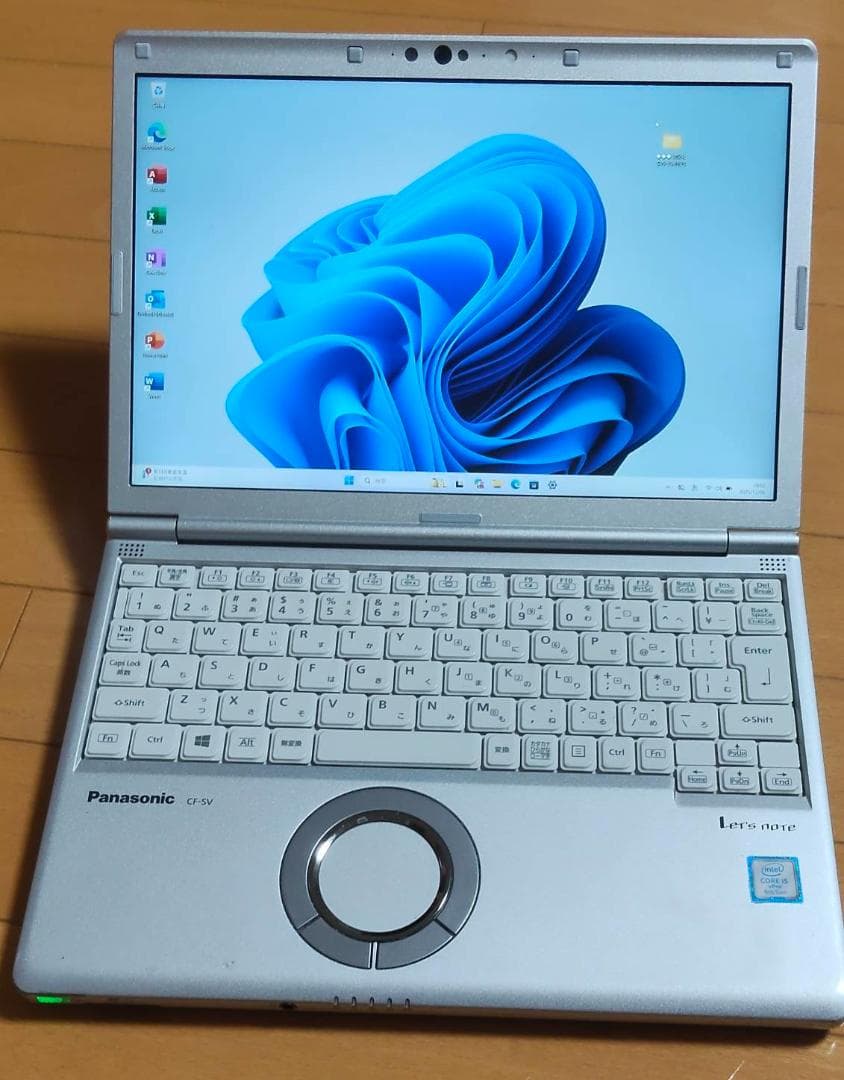 レッツノートSV7 ◇SSD◇最新25H2◇最新Office2024認証済み