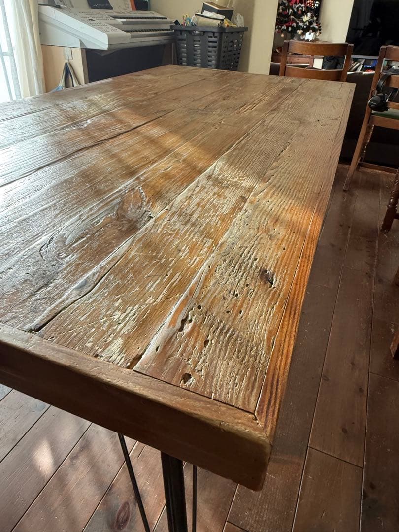 バーンウッド　古材　アンティーク　木製　ダイニングテーブル 金属脚付き