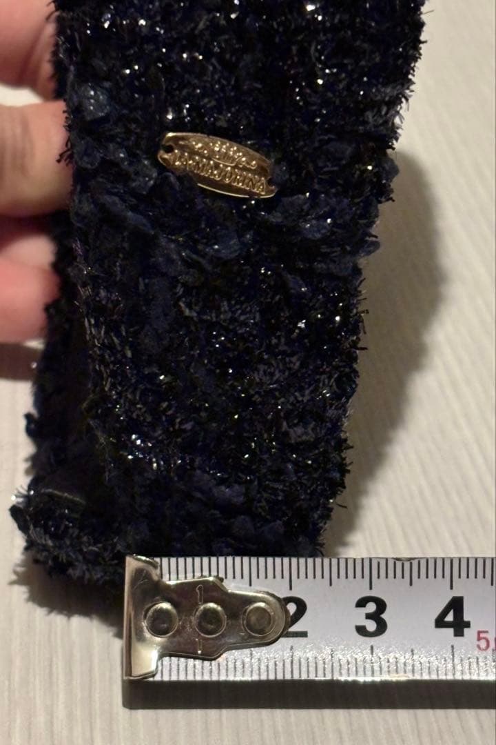 未使用 ラ マジョリーナ 大人のカチューシャ ヘアバンド ブラックラメ ツイード