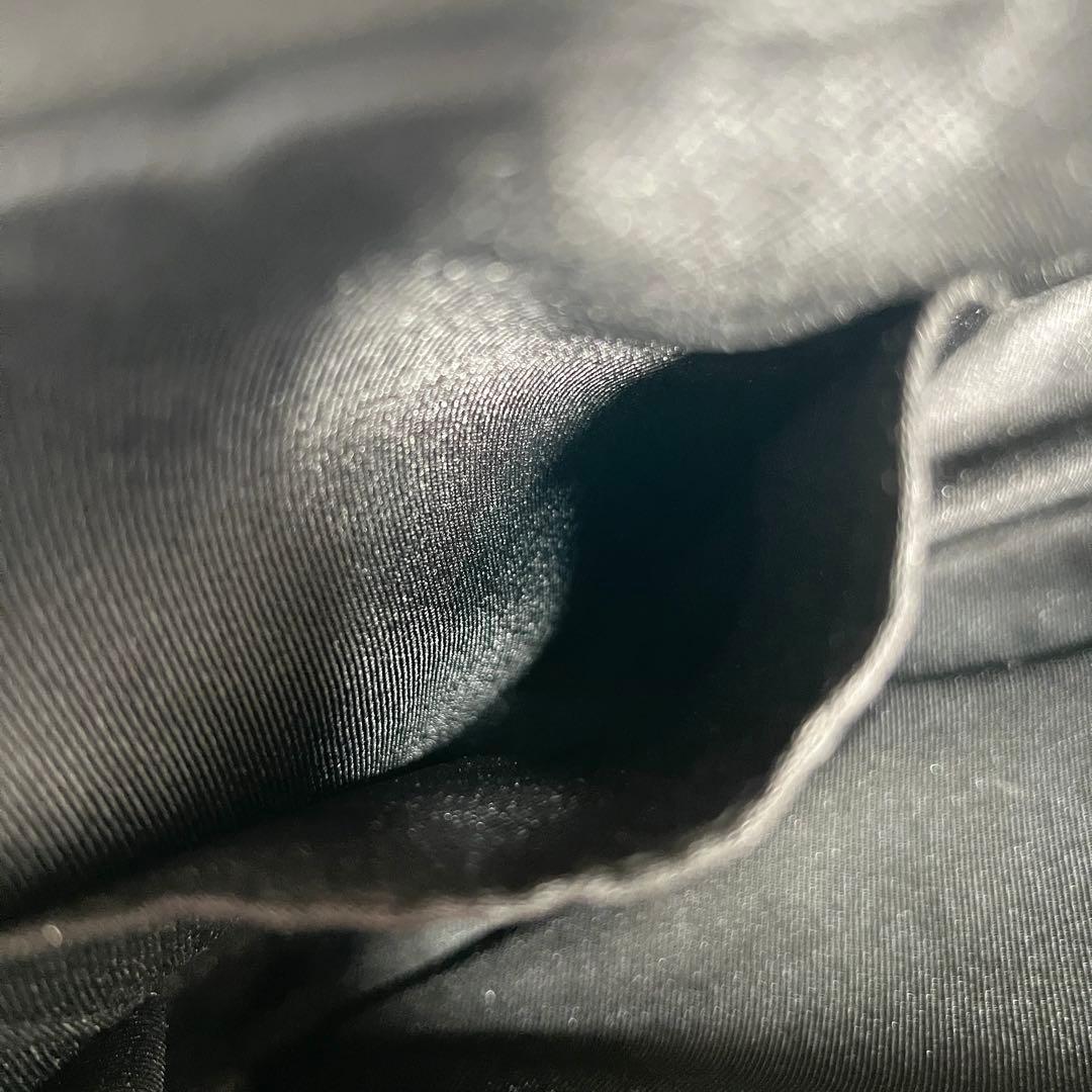 極美品✨　イアパピヨネ　ワイドテープショルダーバッグ　黒　ブラック