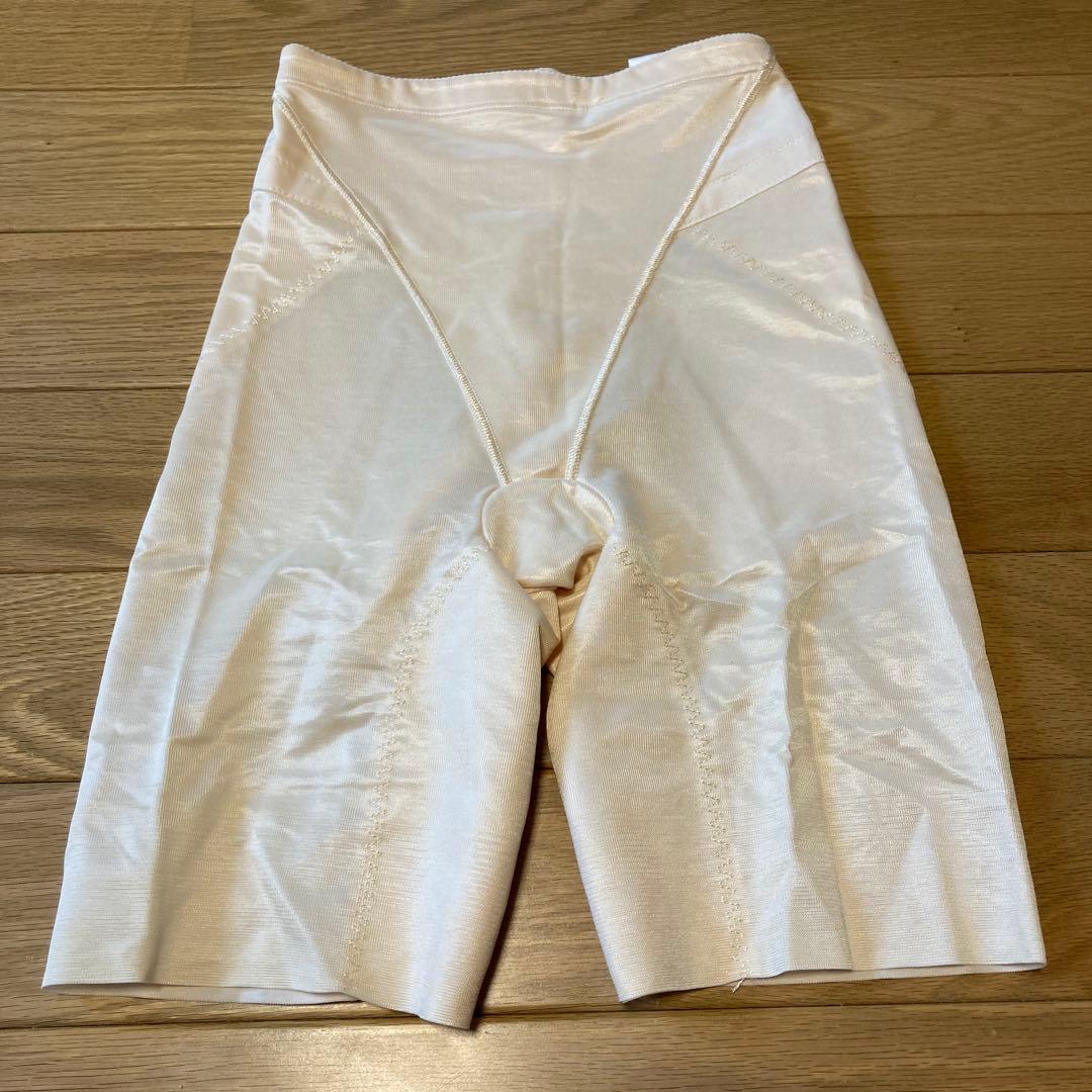 【1度のみ短時間着用】フォーシスアンドカンパニー　ブライダルインナー　グローブ