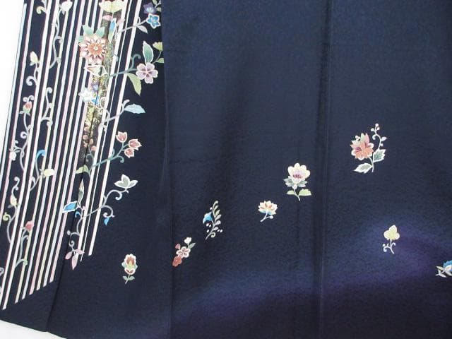 新品同様！アールデコ柄＊手描き＊濃いネイビー＊高級＊訪問着