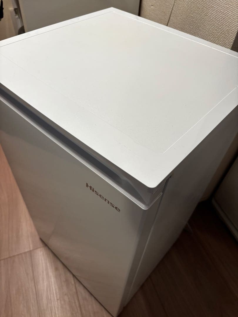 【Hisence】ハイセンス 61L冷凍庫 HF-A61W