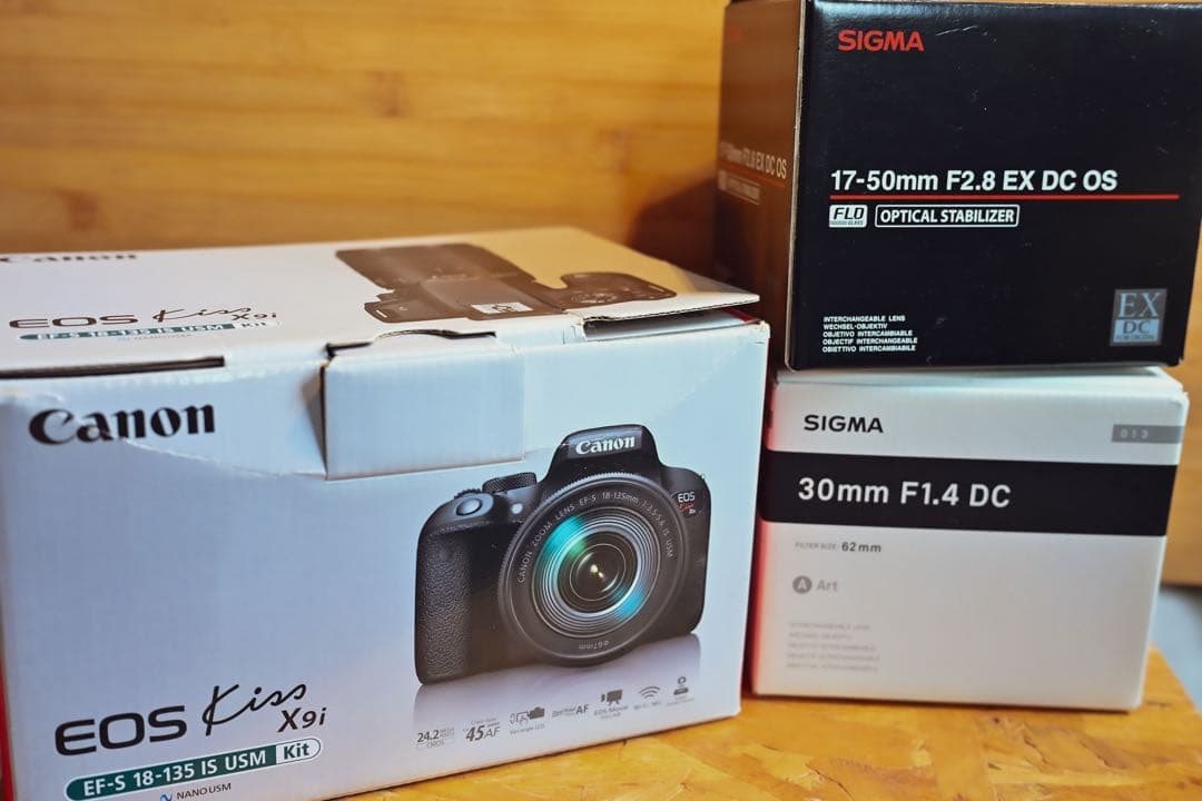 すぐ使える2本レンズセット】Canon EOS Kiss X9i aps-c