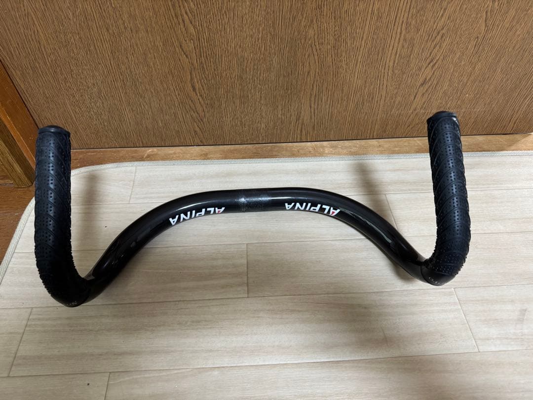 ALPINA カーボンスプリントバー 380mm