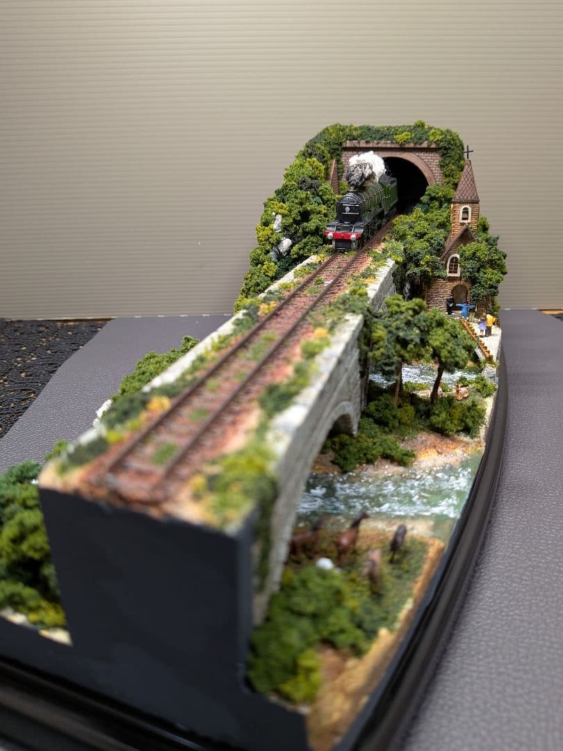 No.59鉄道Nゲージジオラマ車両付き(鑑賞用)