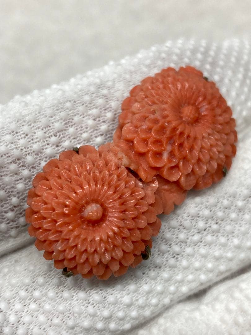 珊瑚 天然サンゴ ブローチ 帯留め