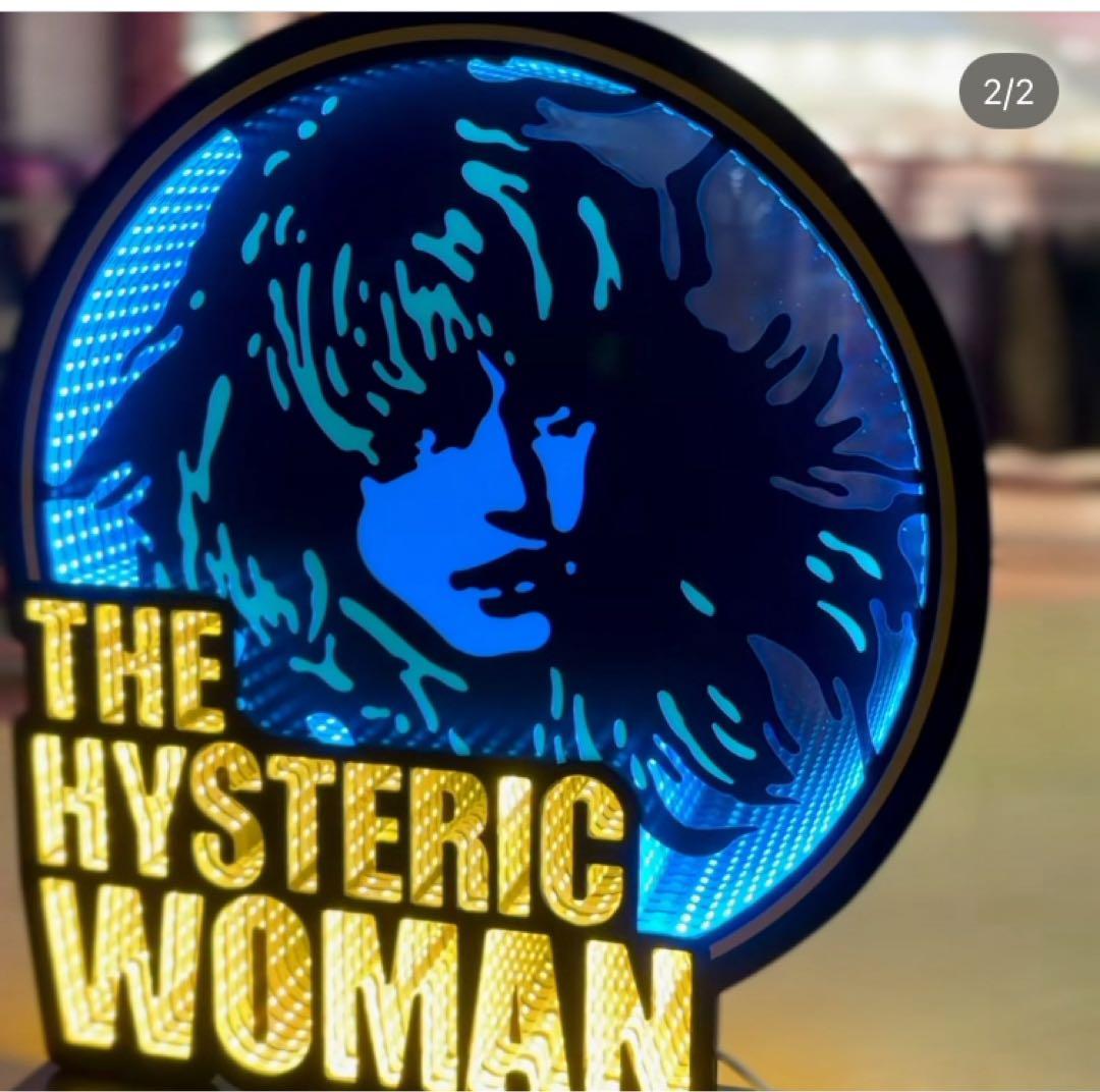 コレクション THE HYSTERIC WOMAN MIRROR LIGHT 2025