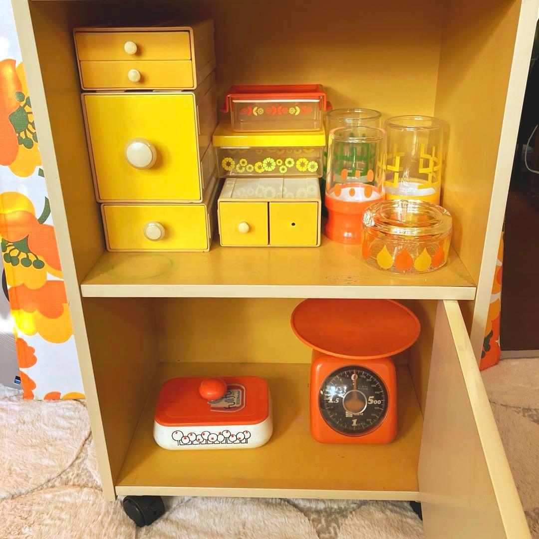 昭和レトロ 棚 キャスター付き レトロポップ