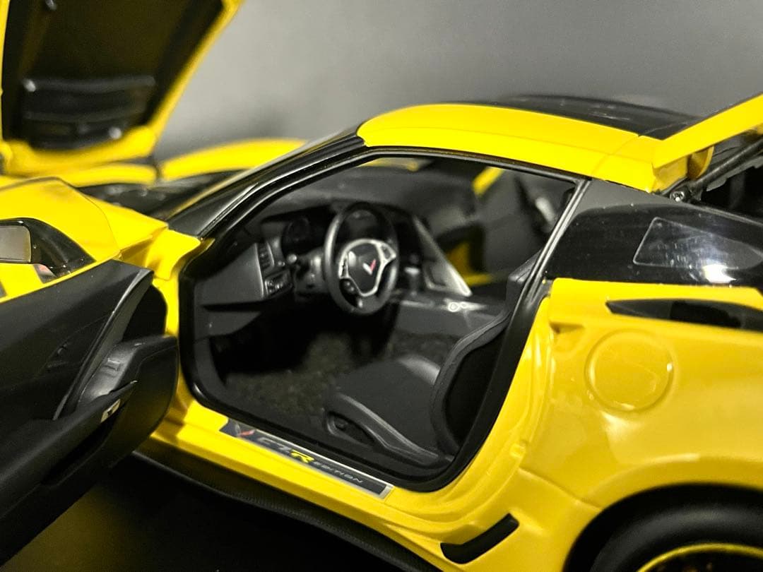 オートアート 1/18 シボレーコルベット C7 Z06