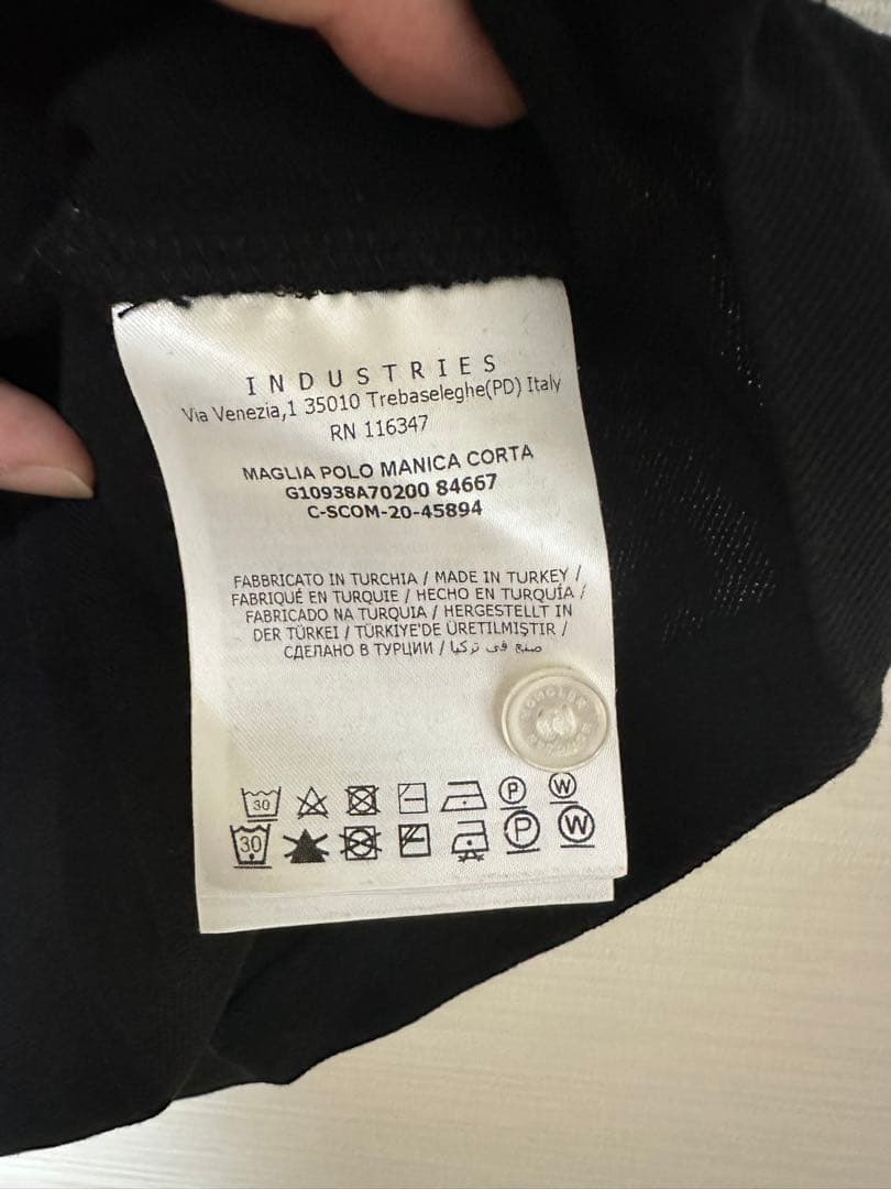 ra-men　未使用　moncler モンクレール　ポロシャツ　黒　Ｍサイ