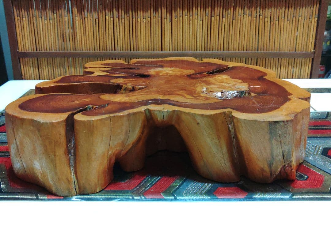 無垢木材 花台 大迫力切り株 かわいい木製オブジェ 木の温もり 年輪