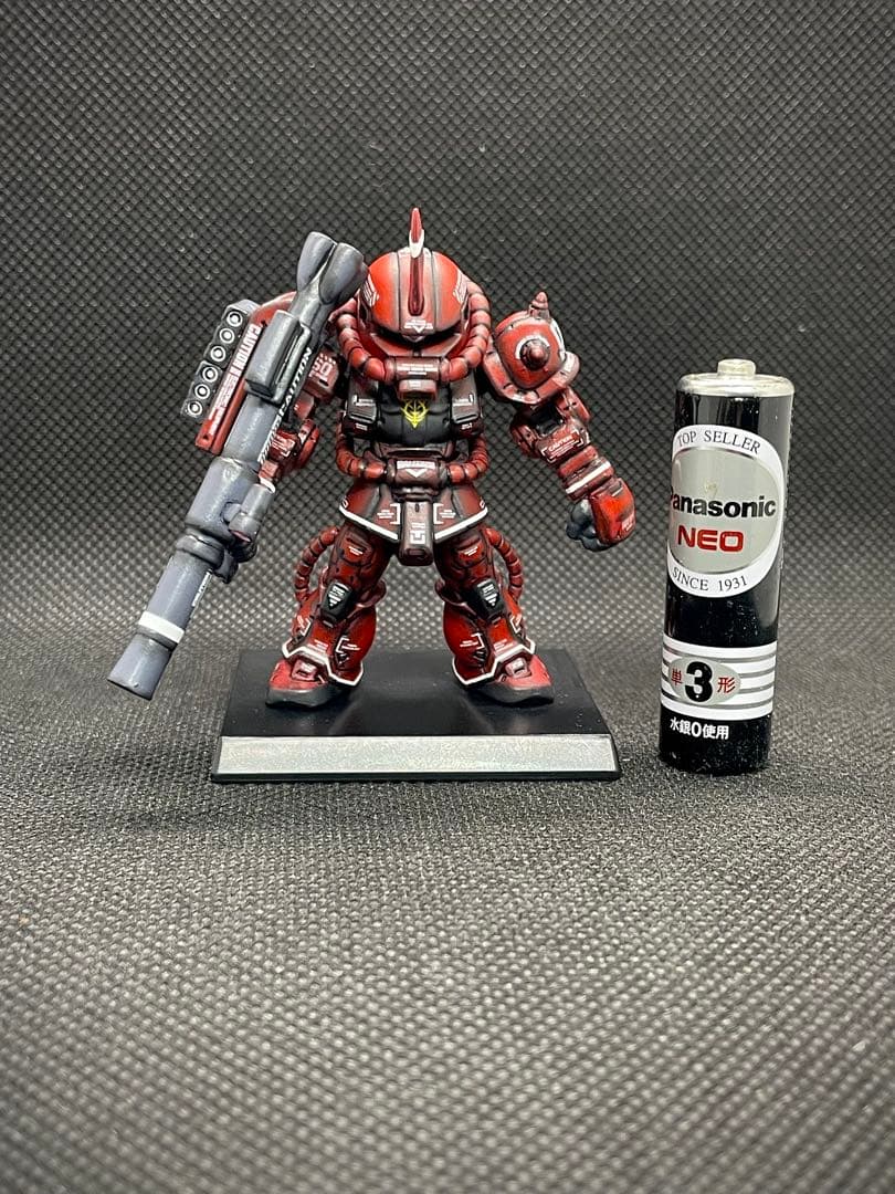 【送料無料】ガンダムコンバージ シャア専用ザクII オリジン版 リペイント