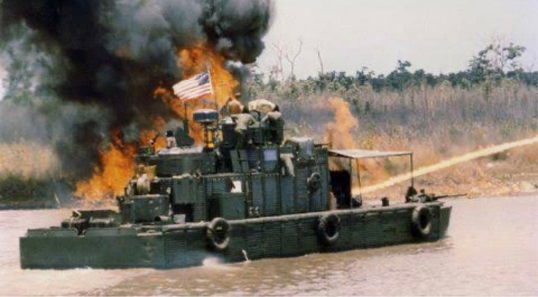 1/72 アメリカ海軍 河川戦闘艇 哨戒艇 PBR 3隻セット ガレージキット