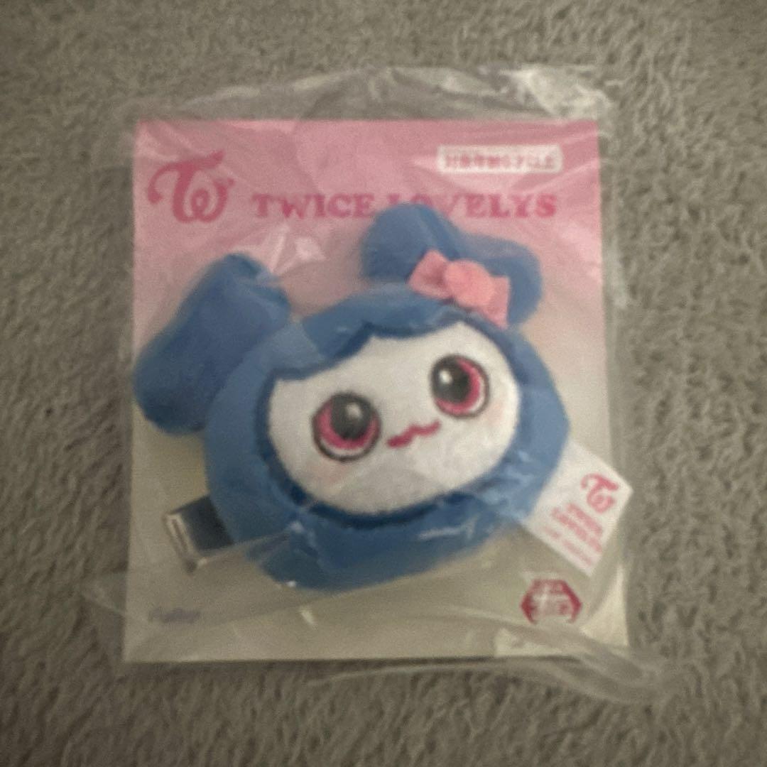 TWICE ラブリーズ GIGO限定 ぬいぐるみヘアピン ツウィ - メルカリ