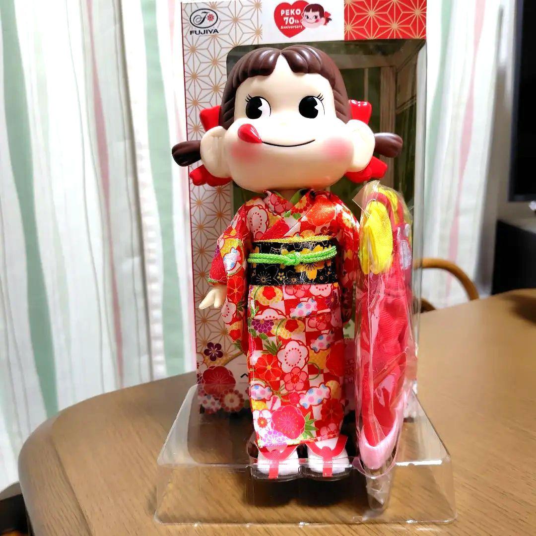 市松人形 竹取物語 花尽くしの着物の女の子 【美品・希少】竹取