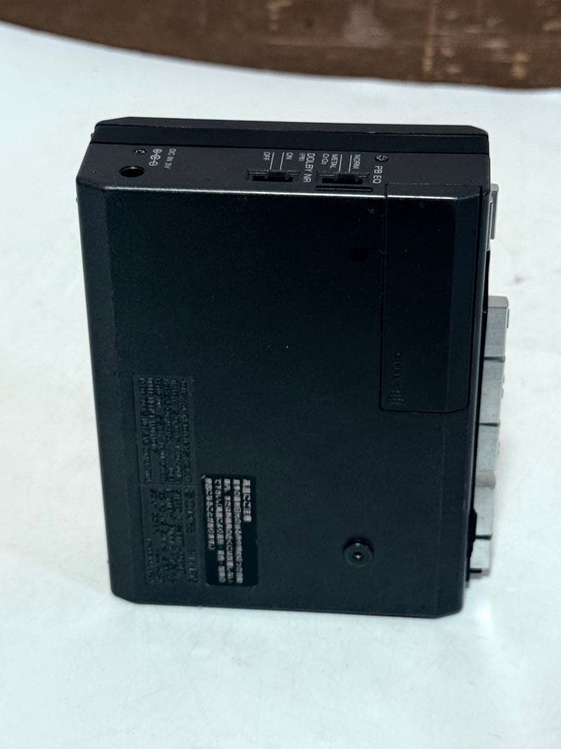 ジャンク品 SONYソニーカセットウォークマン WM-R15 SONY WM-R15