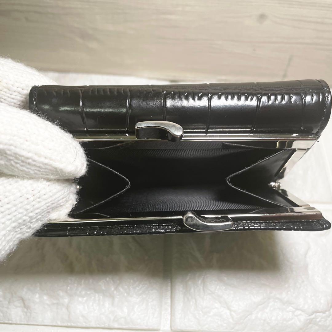 【新品未使用】ヴィヴィアンウエストウッド　三つ折り財布　ブラック