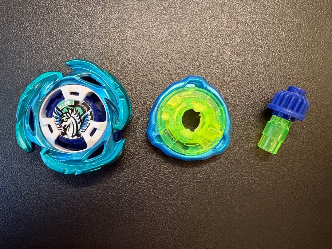 【akaたつ】【未使用品】ベイブレードX エアロペガサス3-70A ベイブレードX UX-00 エアロペガサス3-70A/レアベイゲットバトル景品