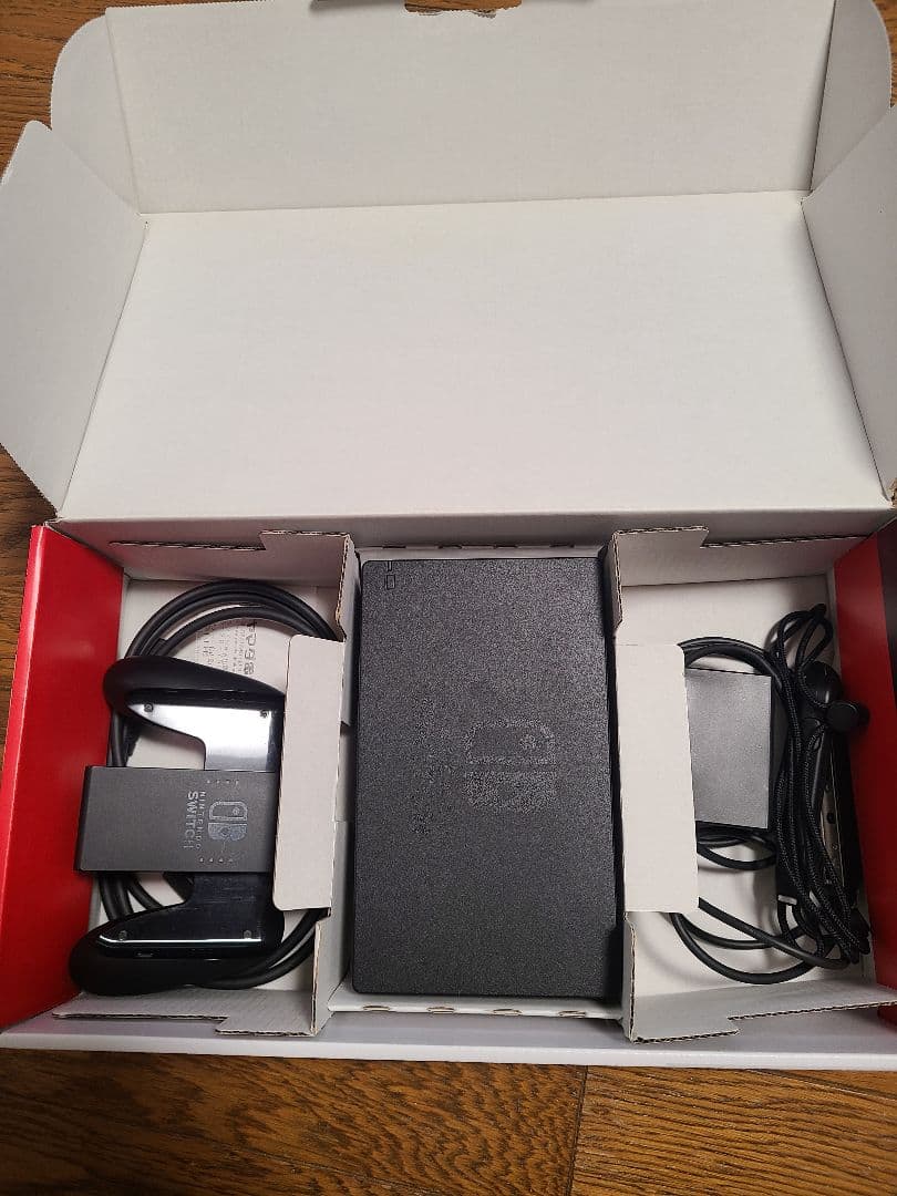 Nintendo Switch 本体 青/オレンジとケース