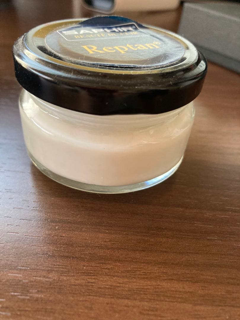 【美品】万双 クロコダイルミニ財布（小銭入付）＋専用クリーム付き