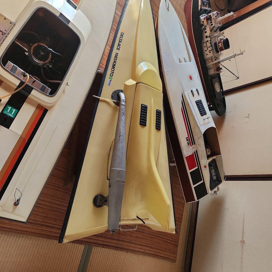 大型ラジコンボート、スチイ-ムエンジンボート4点